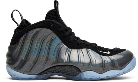 nike foamposite one hologram